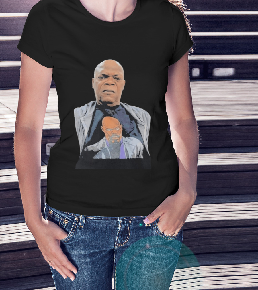 Samuel L. Jackson Wearing Himself On T-Shirt