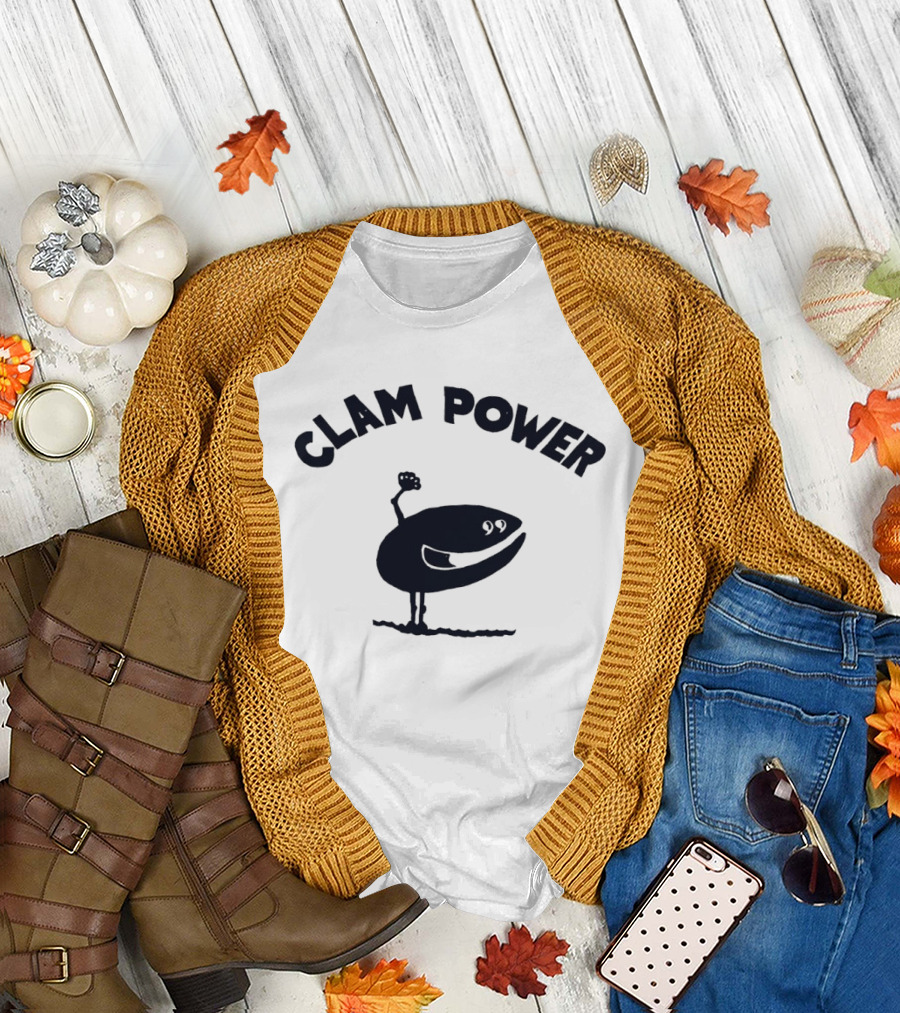 Clam Power Funny Cartoon Clam Arm Flexing T-Shirt