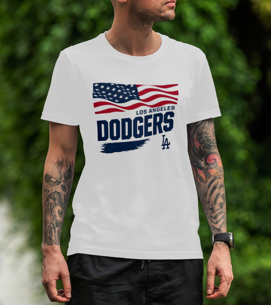 Los Angeles Dodgers Waving Flag LA Dodgers Starter Baseball Team T-Shirt