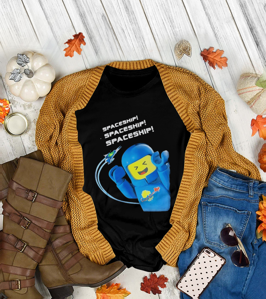 Spaceship lego movie T-Shirt