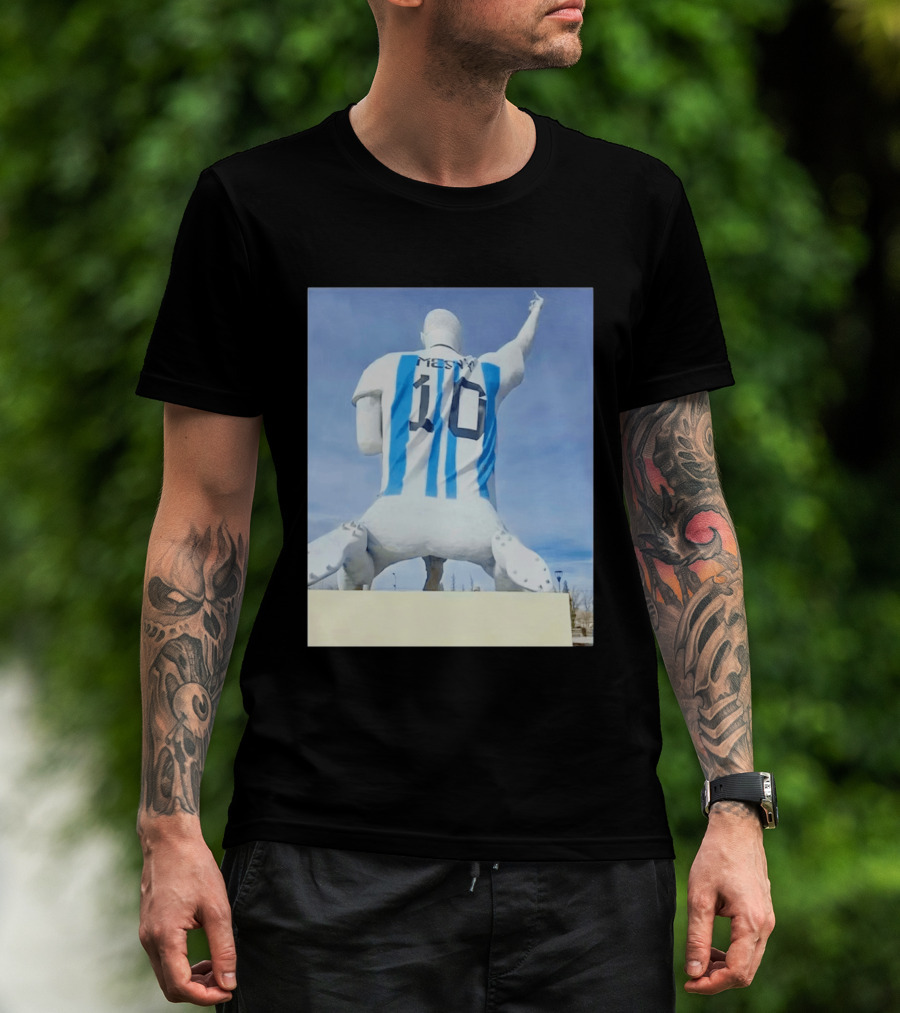 Lionel Messi 10 Argentina Jersey Statue Meme T-Shirt