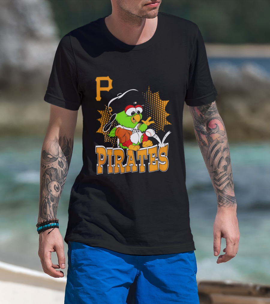 P Pittsburgh Pirates MLB Team Parrot Baseball T-Shirt