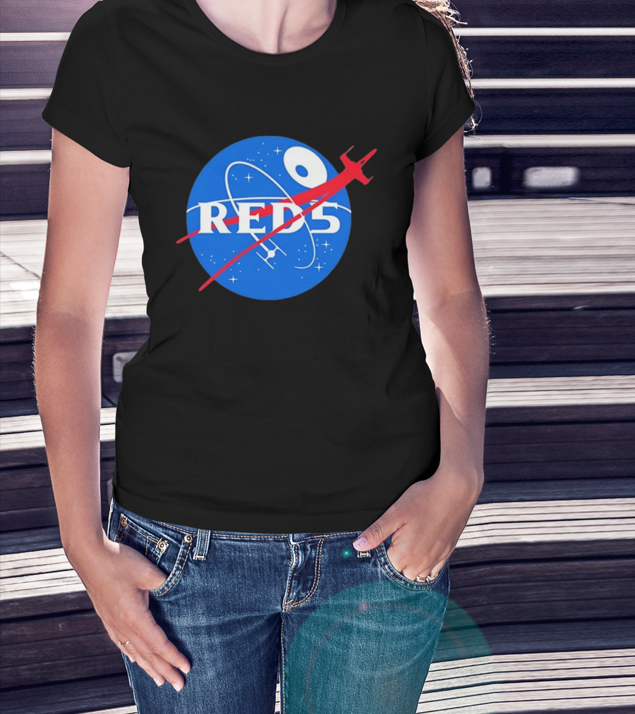 Red 5 NASA Space X Wing Mashup Astronaut Star T-Shirt