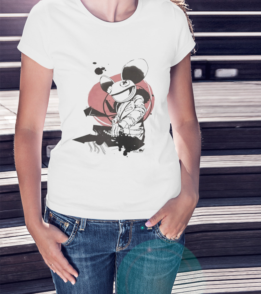Deadmau5 DJ Music Icon With Pink Circle And Black Abstract T-Shirt