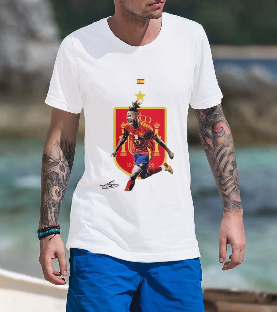Nico Williams España Número 19 Escudo De La Selección Española Flag T-Shirt