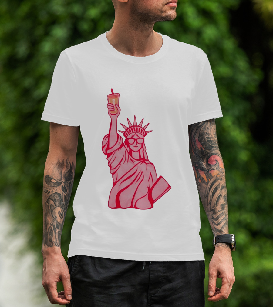 Statue Of Liberty Sunglasses Iced Drink T-Shirt
