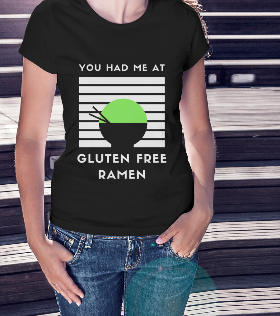 You Had Me At Gluten Free Ramen Retro Style Lines Green Circle T-Shirt