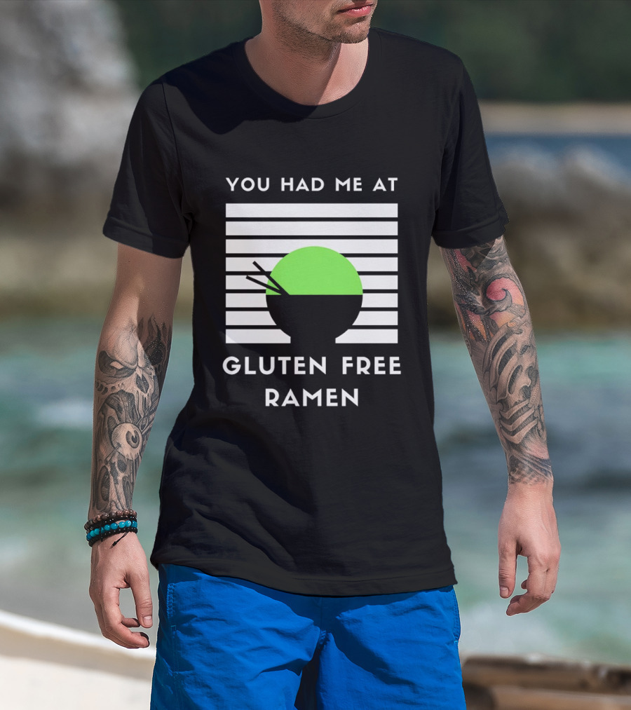 You Had Me At Gluten Free Ramen Retro Style Lines Green Circle T-Shirt