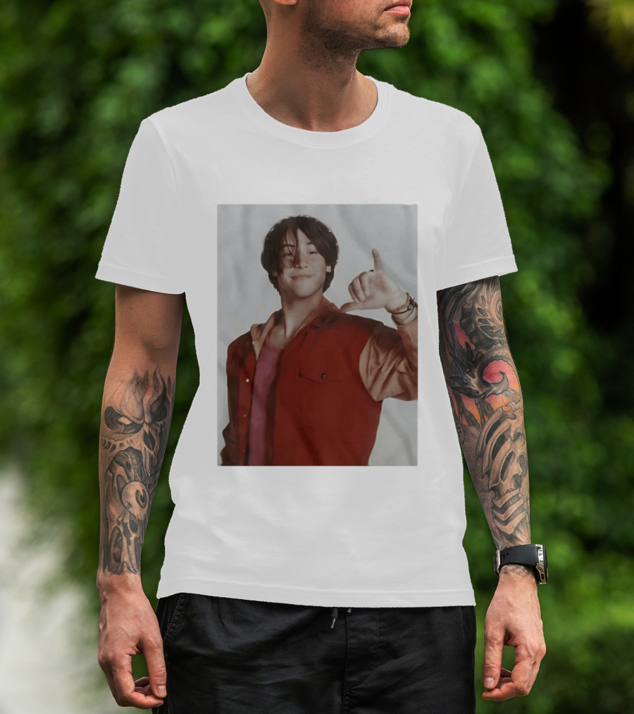 Keanu Reeves Hang Loose 90s Vintage Style Nostalgia Iconic Gesture T-Shirt