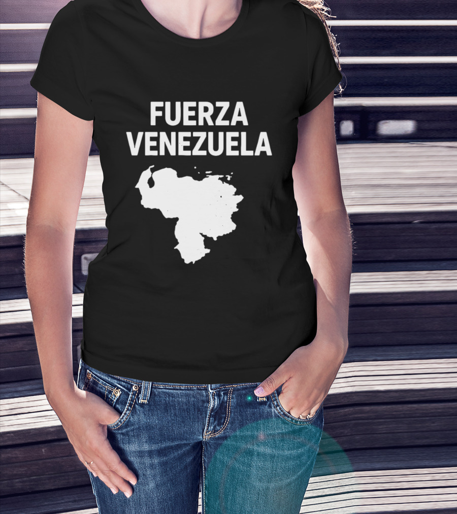 Fuerza Venezuela Map Silhouette Strength Message T-Shirt