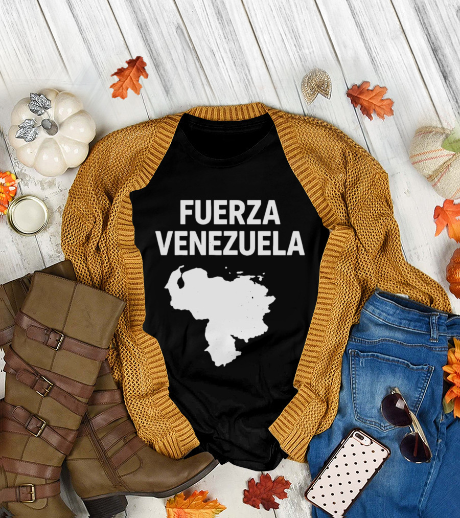 Fuerza Venezuela Map Silhouette Strength Message T-Shirt