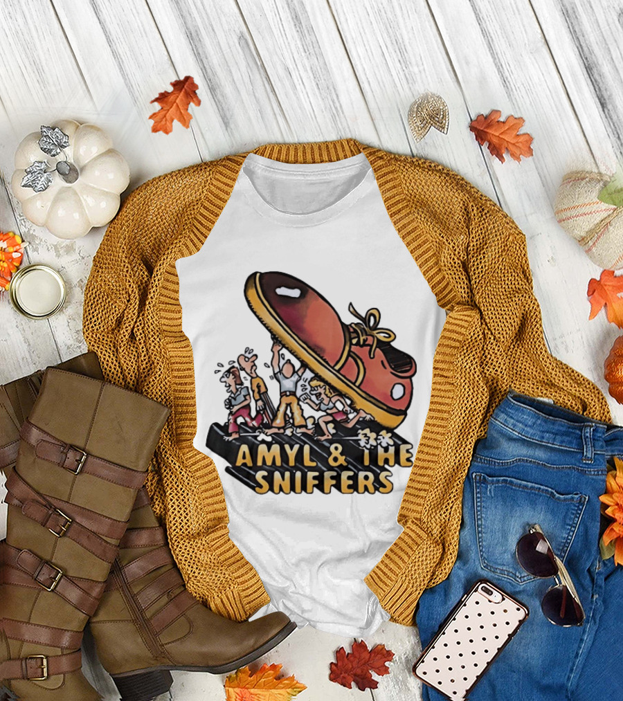 Amyl and the Sniffers Cartoon Giant Shoe Stomping T-Shirt