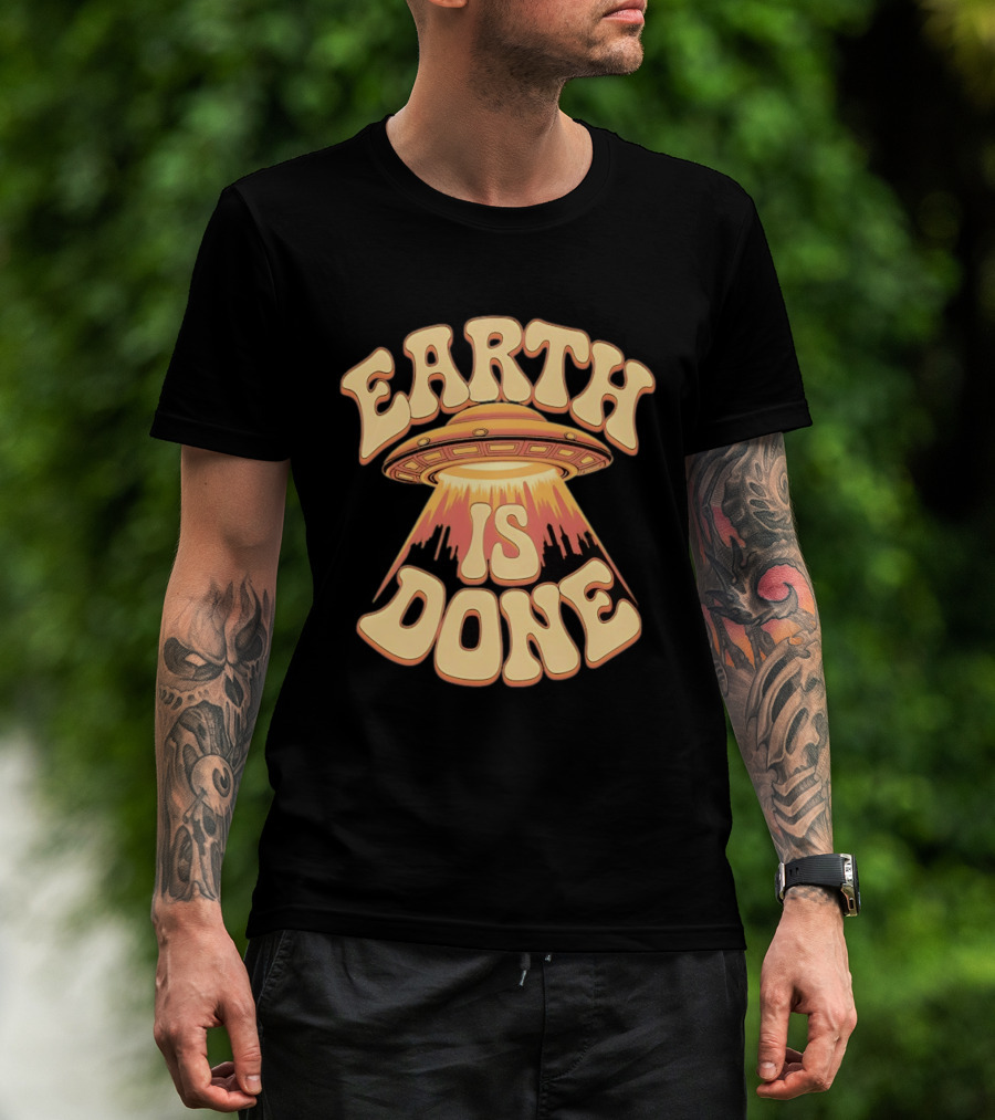 Earth Is Done UFO Spaceship Abducting City Skyline T-Shirt