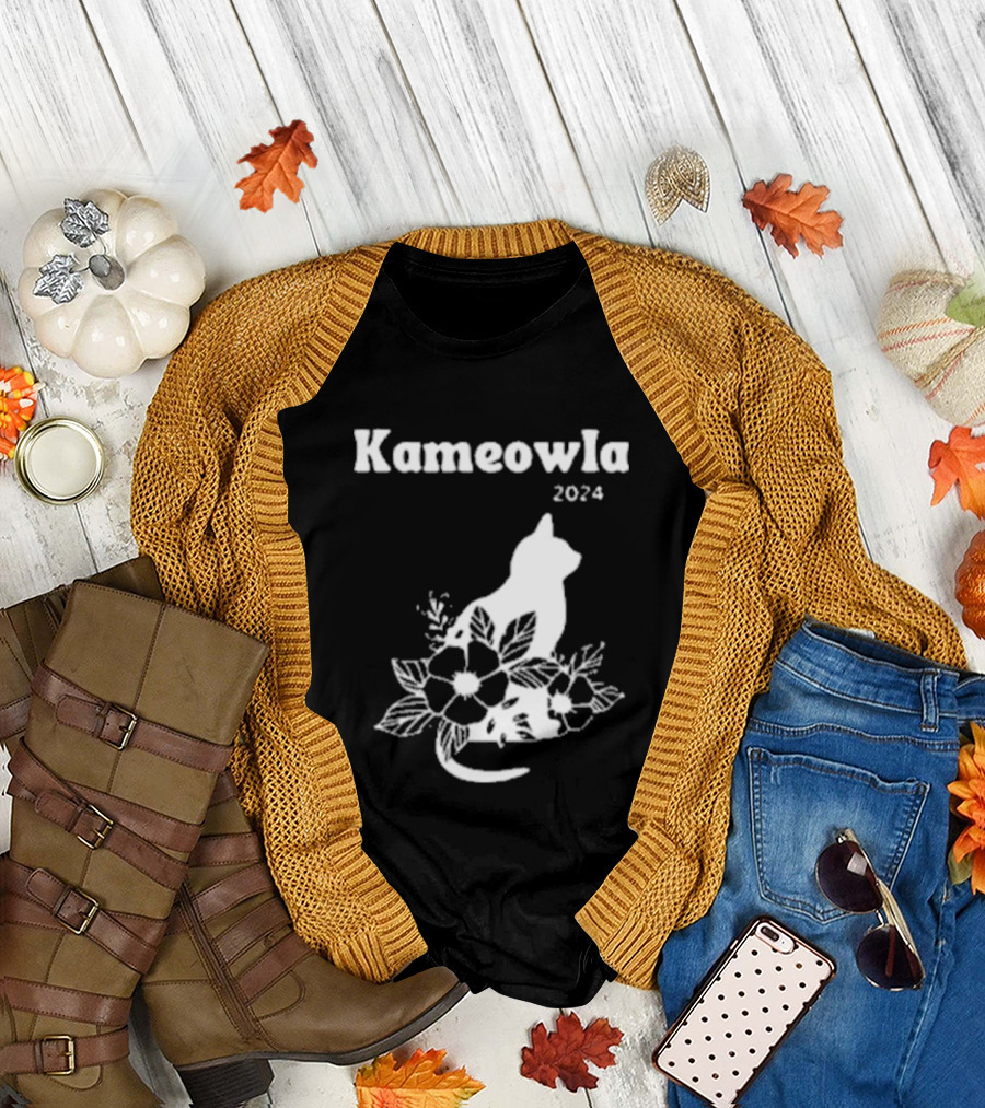 Kameowla 2024 Cat Floral Theme Kamala Cat Lady T-Shirt