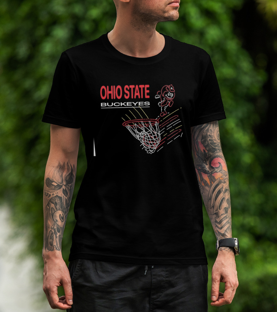 Ohio State Buckeyes Brutus The Buckeye Dunking Basketball NCAA Sports T-Shirt