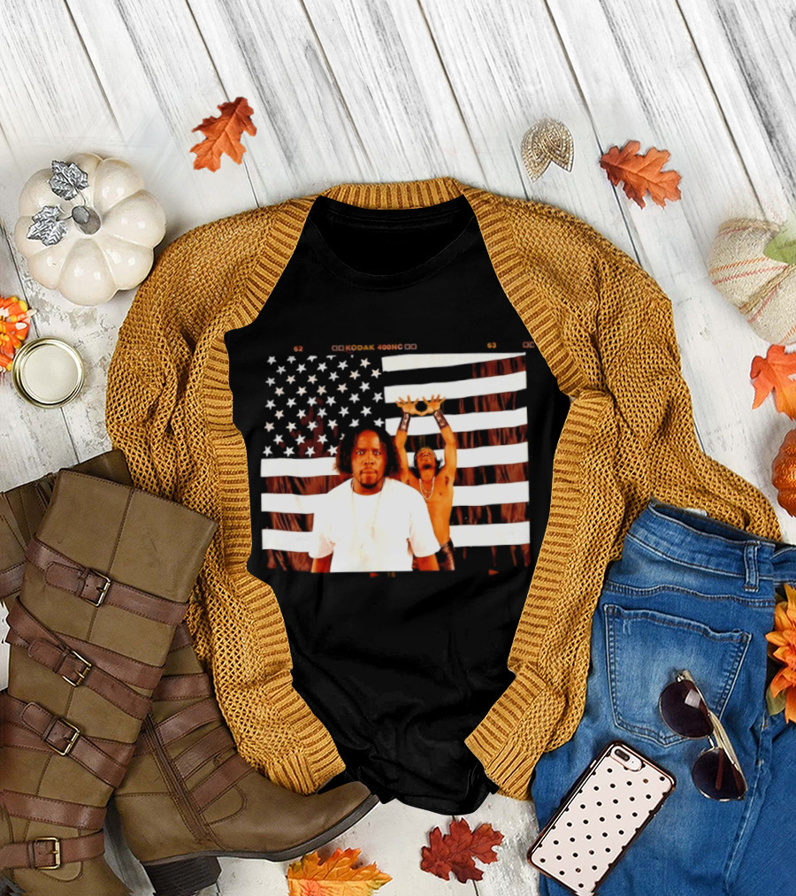 Outkast American Flag Andre 3000 Big Boi Performance USA Stars and Stripes T-Shirt