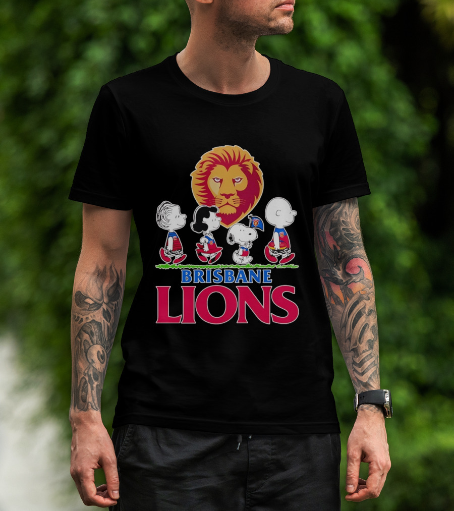 Brisbane Lions AFL Peanuts Snoopy Charlie Brown Lucy Schroeder T-Shirt