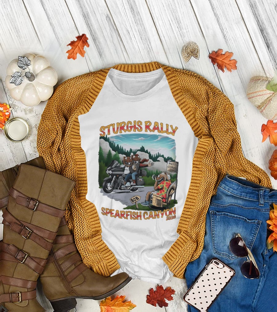Sturgis Rally 2020 Squirrels Riding Motorcycle Spearfish Canyon T-Shirt