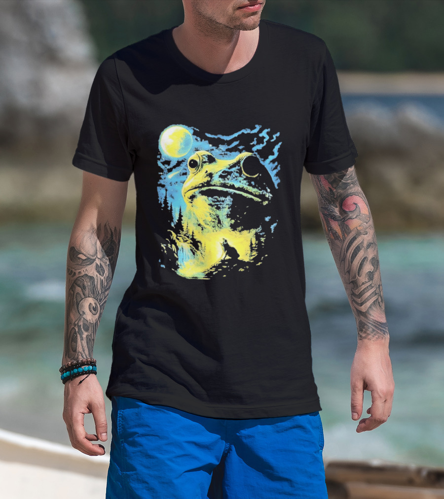 Howling Wolf Frog Moon Night Scene Surreal Fantasy T-Shirt