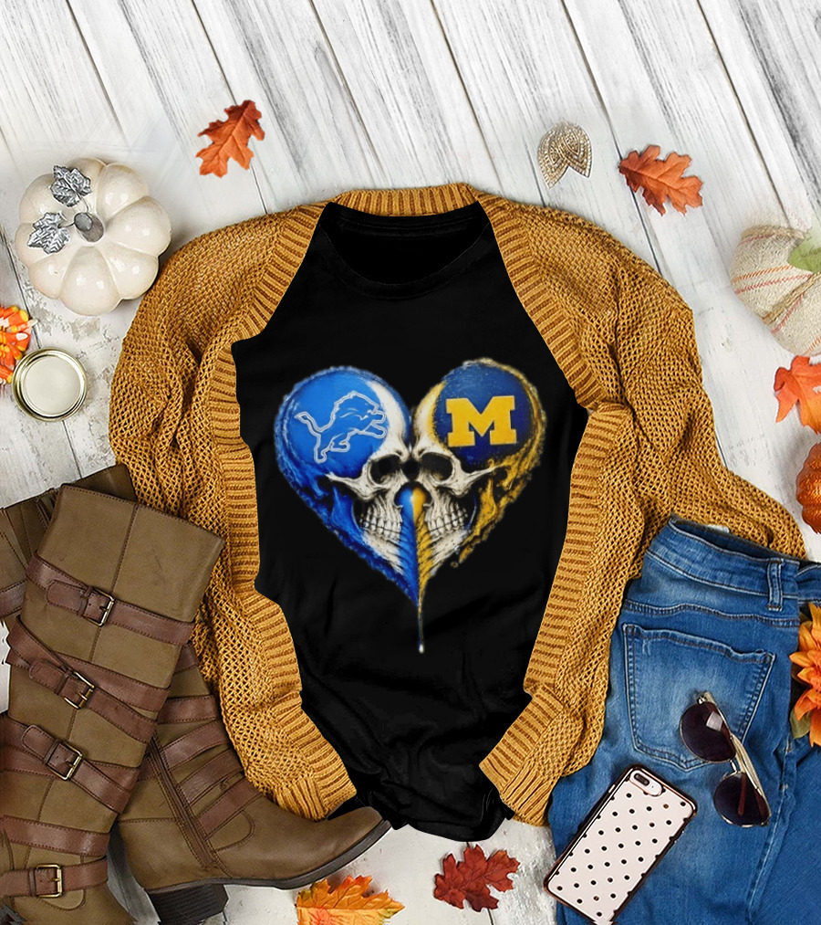 Detroit Lions And Michigan Wolverines Heart Skulls T-Shirt