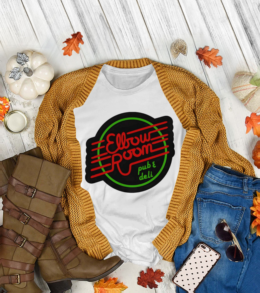 Elbow Room Pub And Deli Neon Sign Red And Green Circle T-Shirt