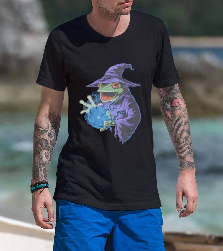 Wizard Frog In Purple Robe Casting Blue Magic Spell T-Shirt