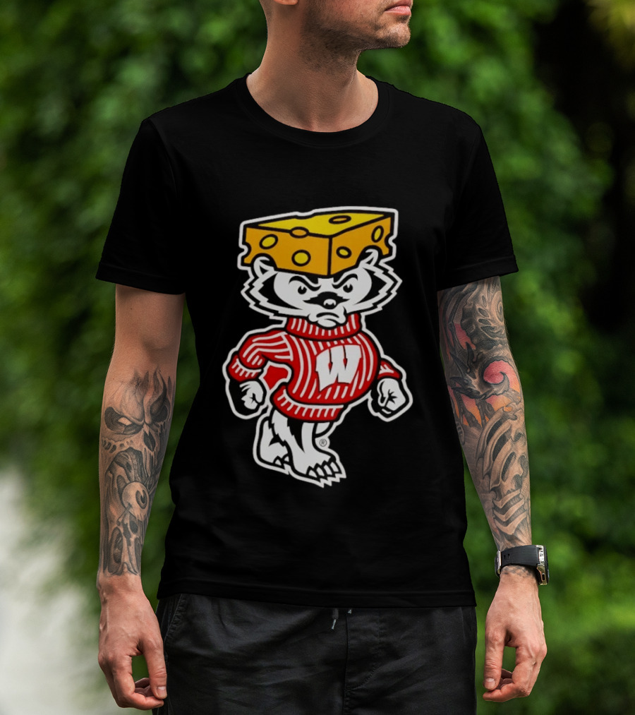 Wisconsin Badgers Bucky Cheesehead Lambeau Field 2026 T-Shirt
