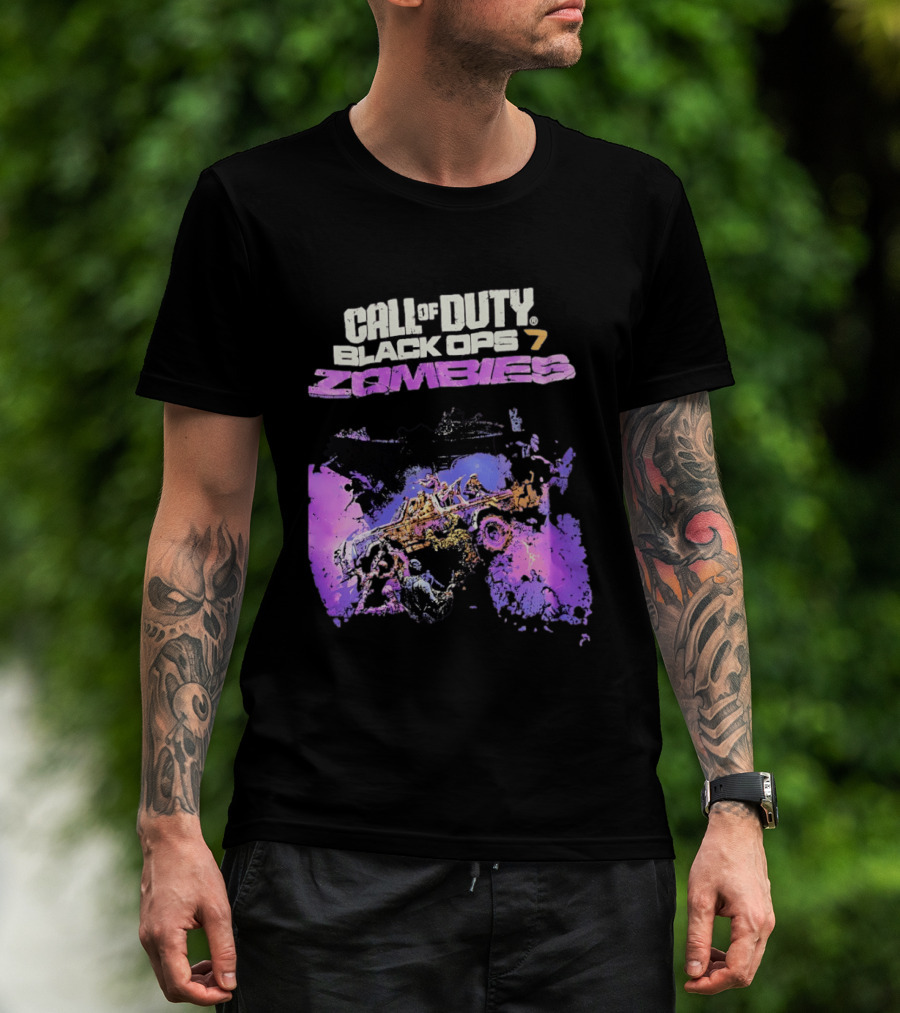 Call Of Duty Black Ops 7 Zombies Paint Splatter Artwork Gaming T-Shirt