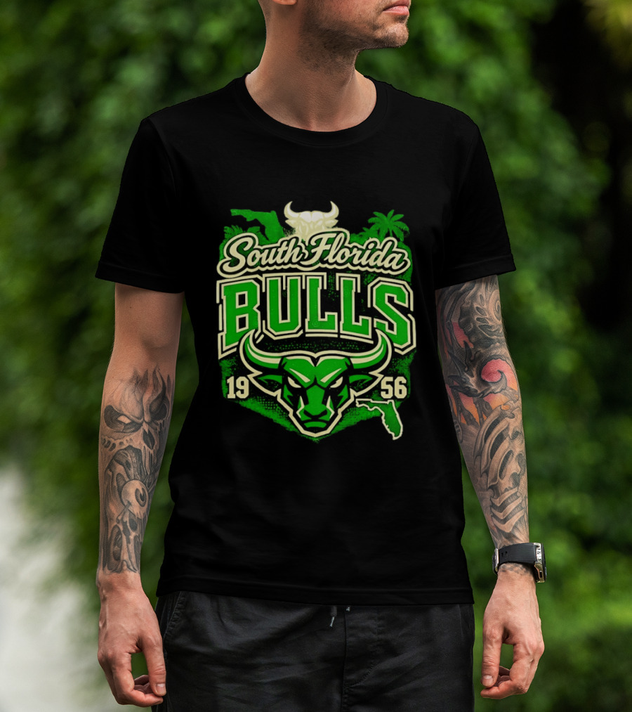 South Florida Bulls 1956 NCAA College Football Palm Tree Map Green Bull T-Shirt