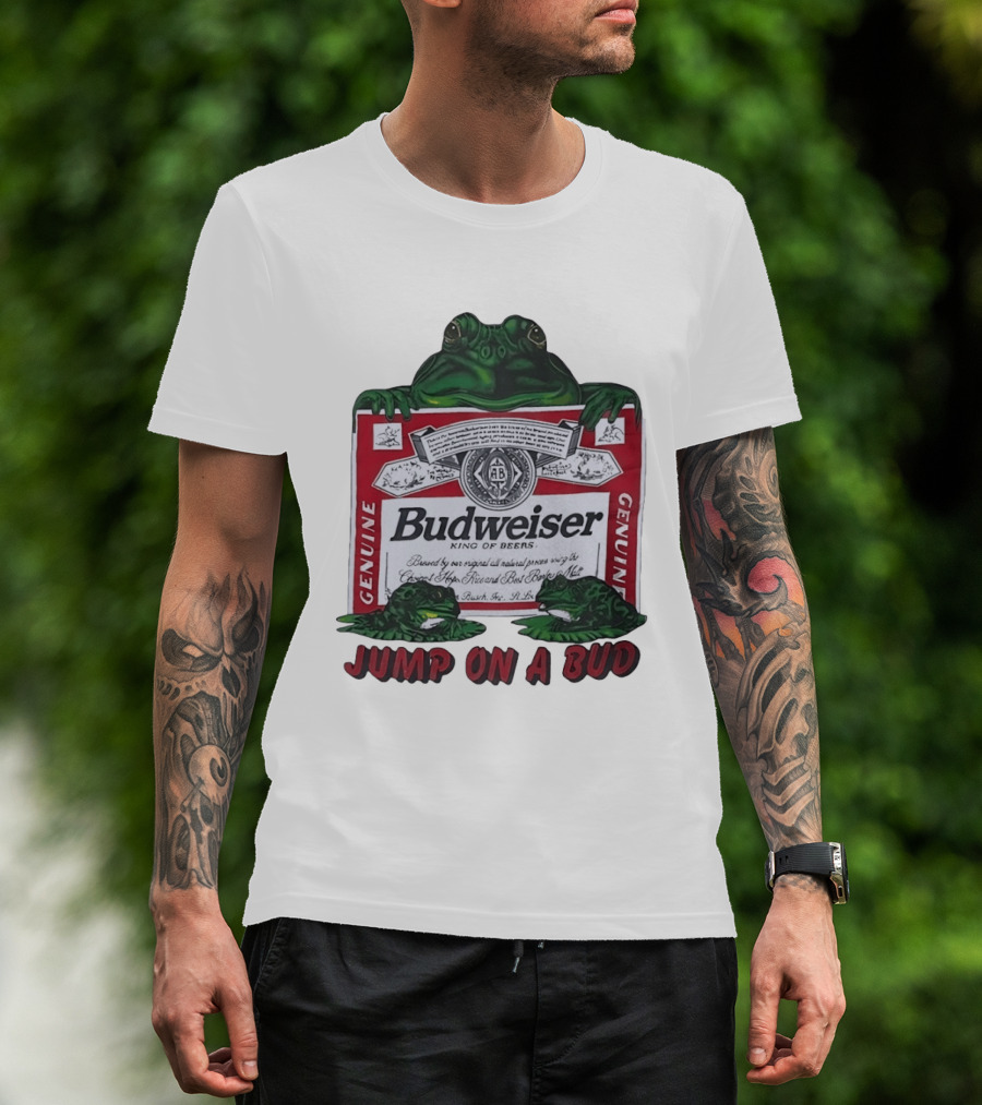 Budweiser Genuine King Of Beers Frogs Jump On A Bud T-Shirt