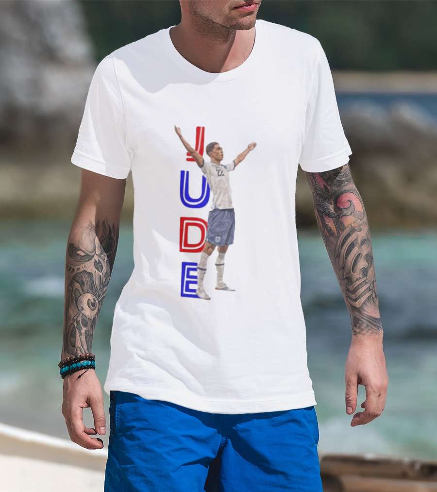 Jude Bellingham No 22 England National Football Team Victory Celebration T-Shirt