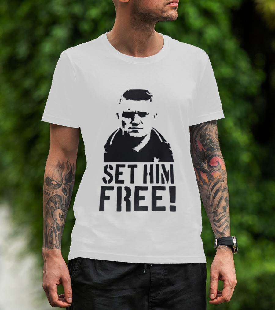 Tommy Robinson Set Him Free Activism Message T-Shirt