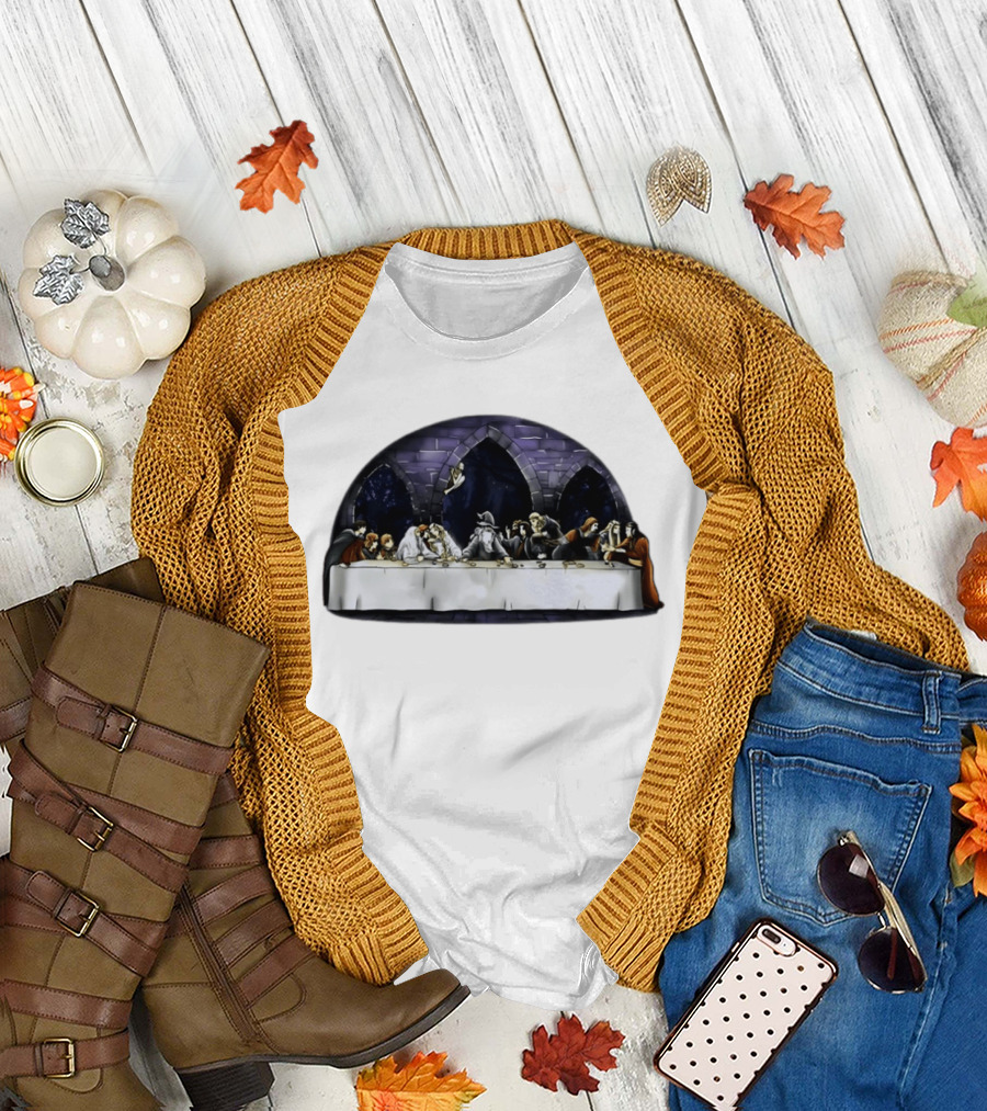 The Last Supper Wizard Hobbits Fellowship Characters Gandalf Table Scene T-Shirt