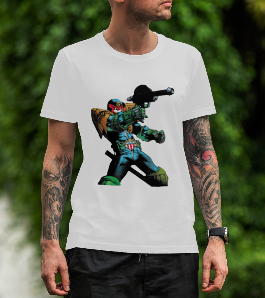 Judge Dredd Lawgiver Comic Book Character With Iconic Helmet T-Shirt