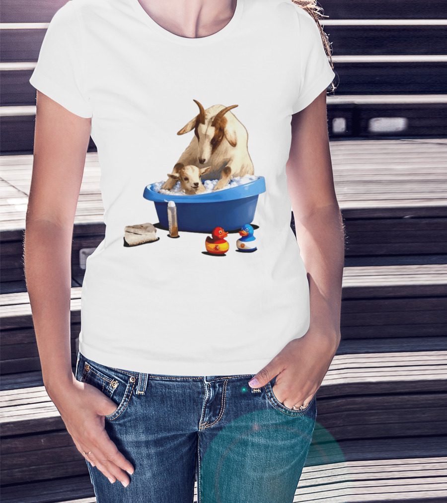 GOAT Bathtub Classico Messi Bathing Yamal T-Shirt