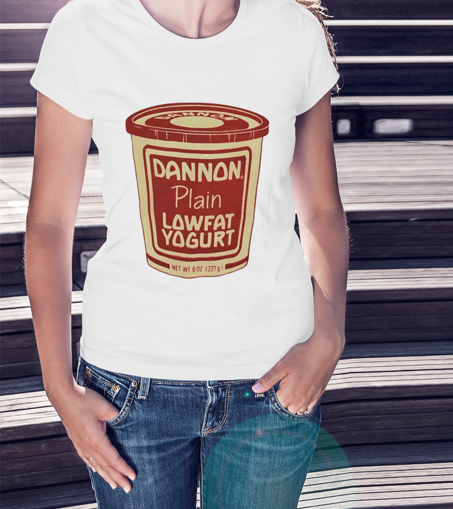 Dannon Plain Lowfat Yogurt 8oz 227g 1980s T-Shirt