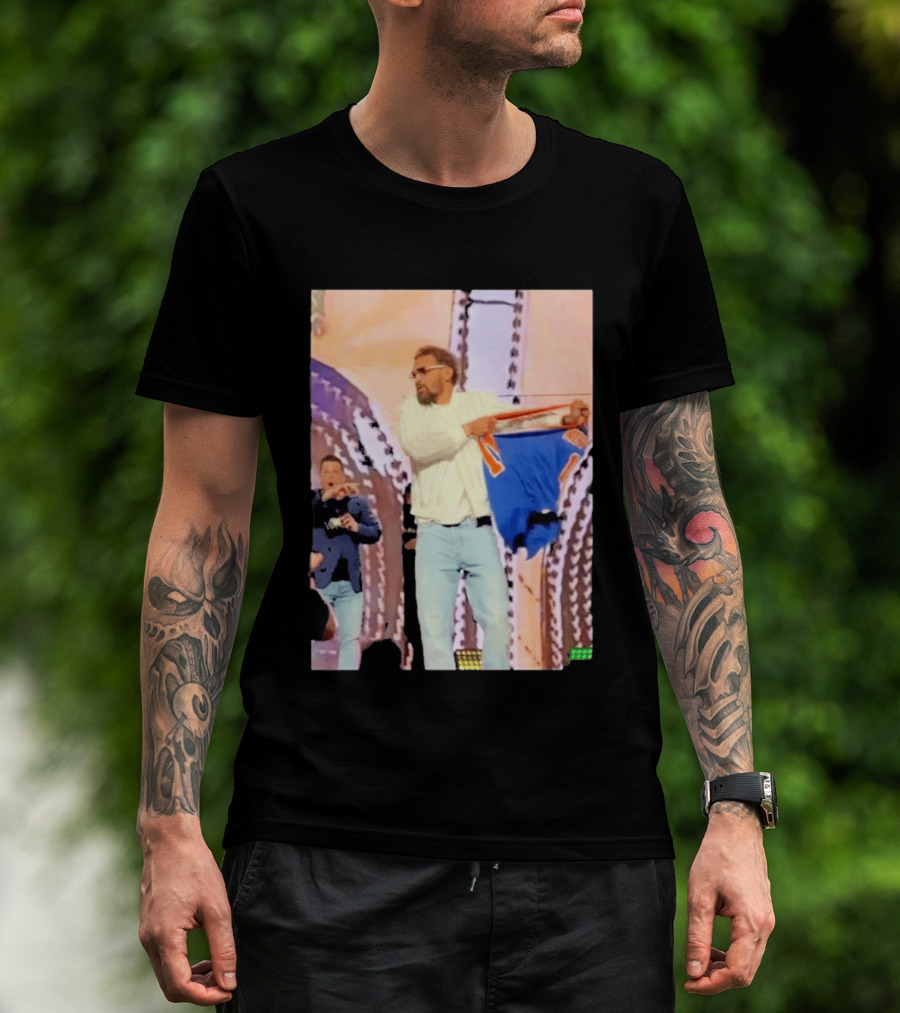 Trae Young Tears Jalen Brunson Jersey Knicks 2026 T-Shirt