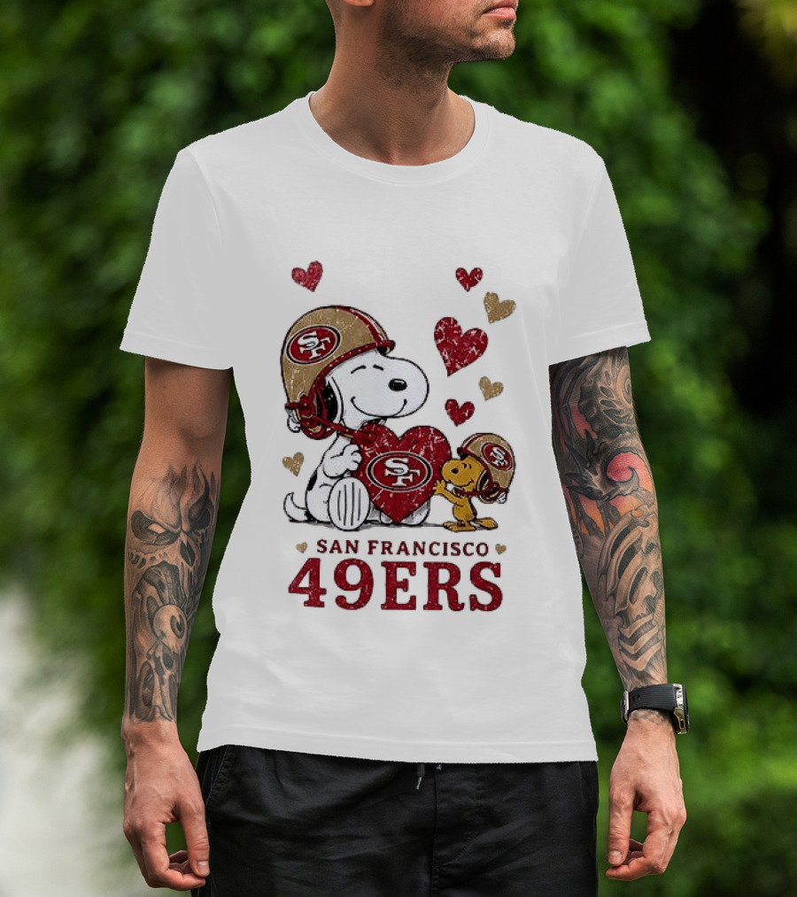 San Francisco 49ers Peanuts Snoopy Love Hearts T-Shirt