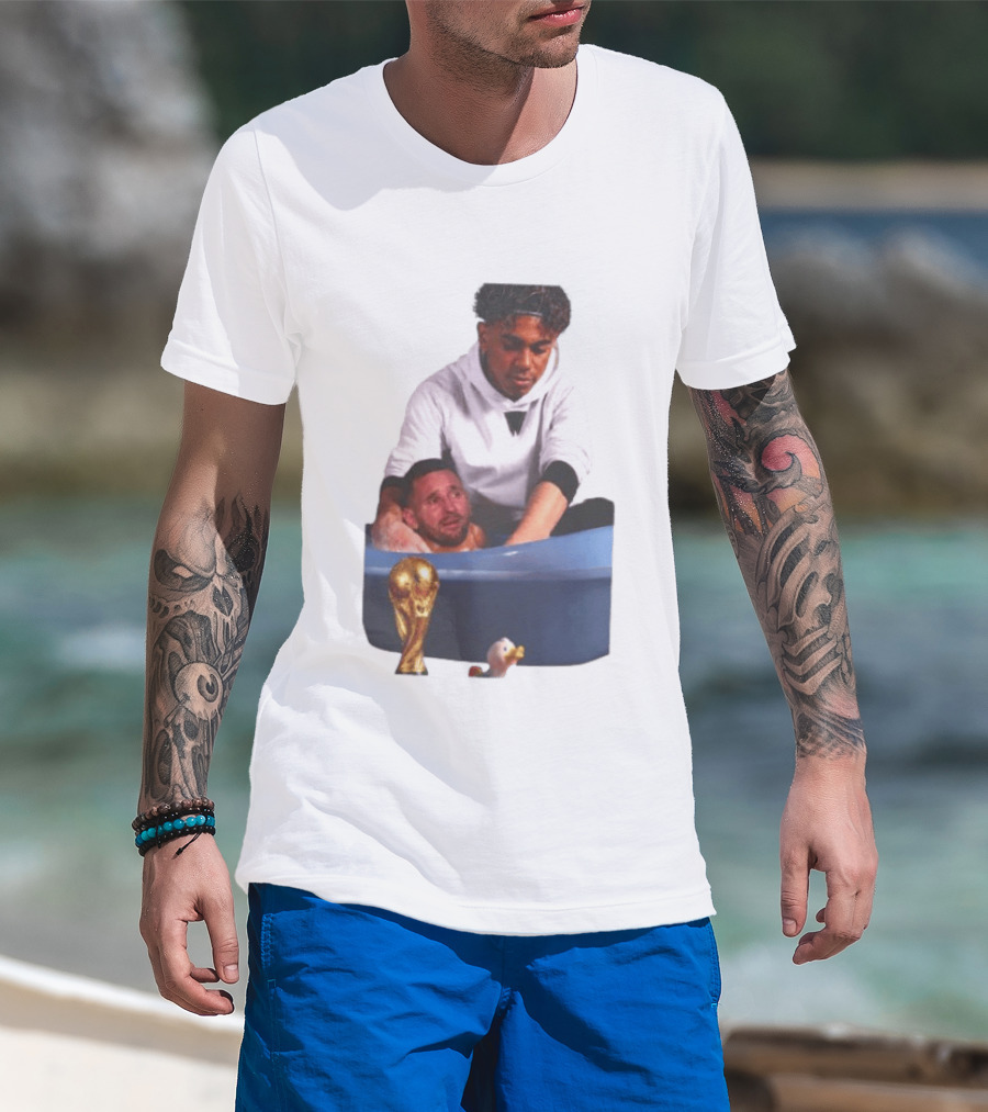 Lamine Yamal Lionel Messi Bathtub Meme World Cup Trophy T-Shirt