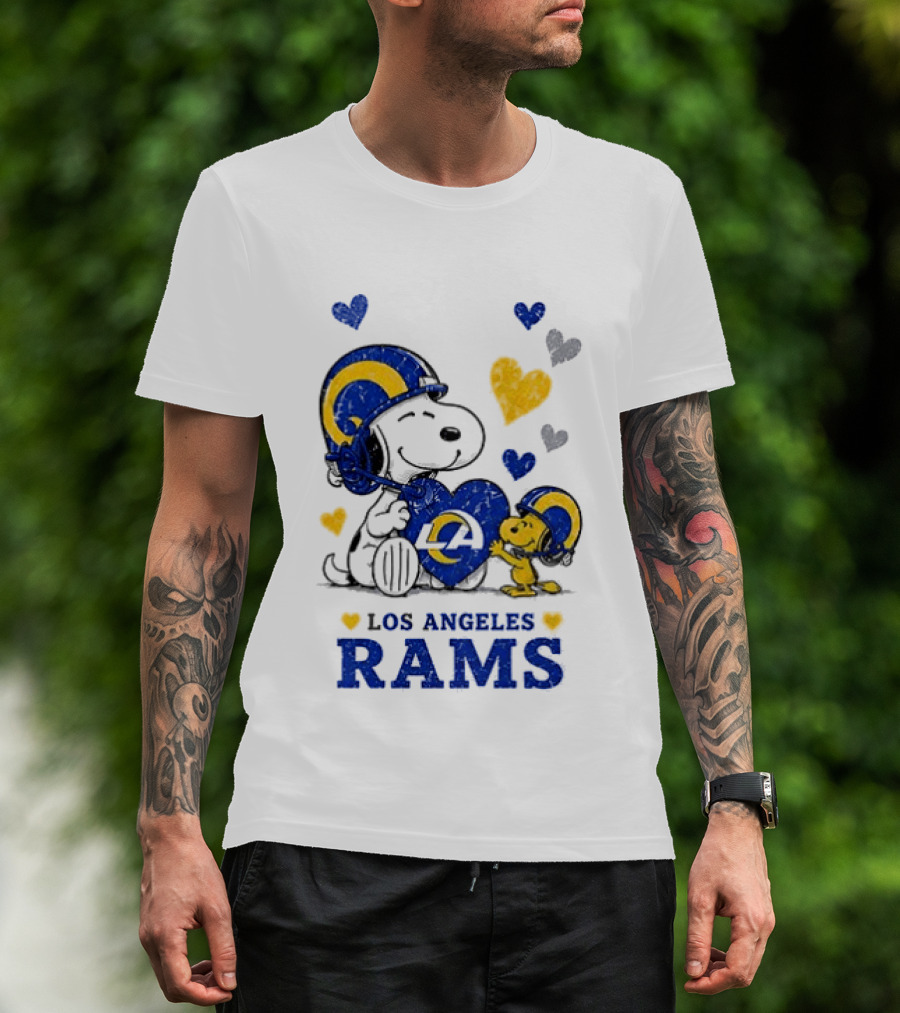 Los Angeles Rams Peanuts Snoopy Love Laughter Hearts T-Shirt