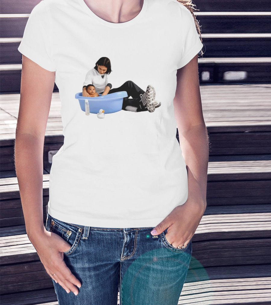 Messi Bathes Baby Lamine Yamal Soccer Icon Parenting Moment T-Shirt