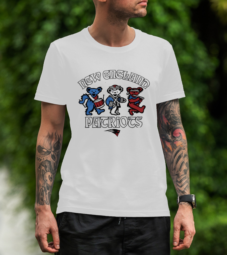 New England Patriots Grateful Dead Dancing Bears Trio T-Shirt