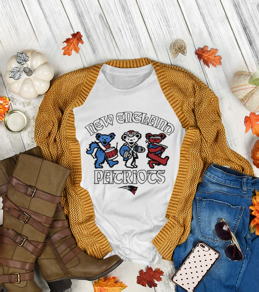 New England Patriots Grateful Dead Dancing Bears Trio T-Shirt