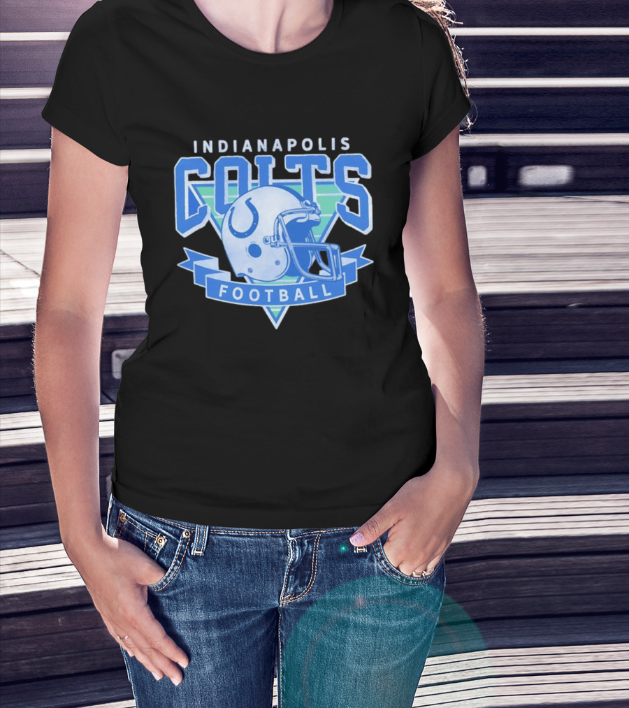 Indianapolis Colts Football Helmet Vintage Team T-Shirt