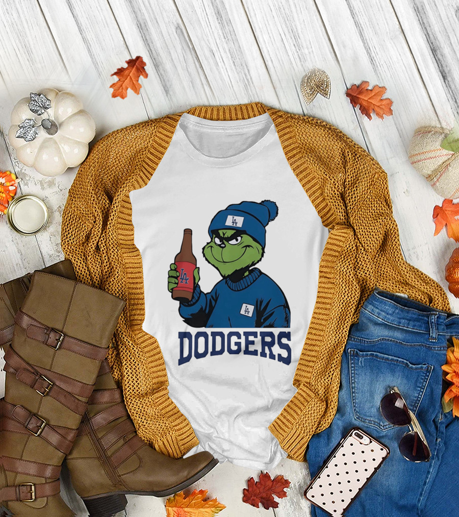 Los Angeles Dodgers MLB Christmas Grinch Beanie And Sweater T-Shirt