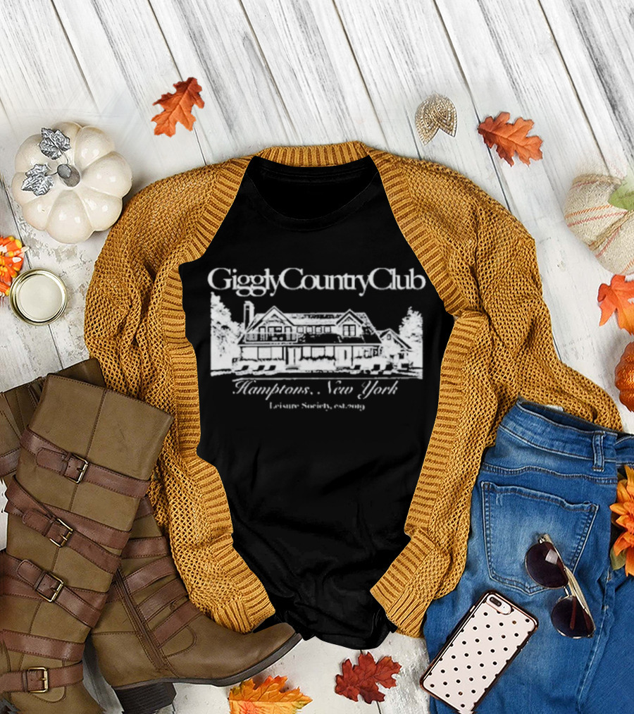 Giggly Country Club Hamptons New York Leisure Society Est 2019 T-Shirt