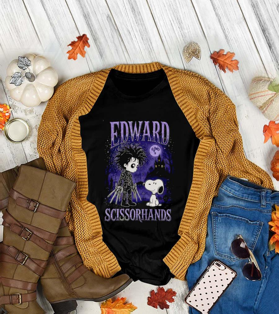Edward Scissorhands Meets Snoopy Halloween Moon Scene T-Shirt