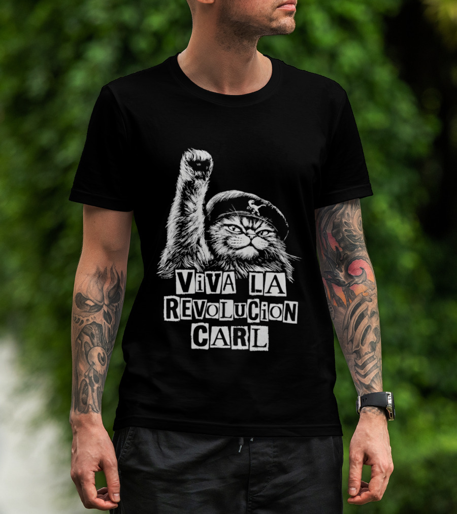 Viva La Revolucion Carl Cat Dungeon Crawler Carl T-Shirt