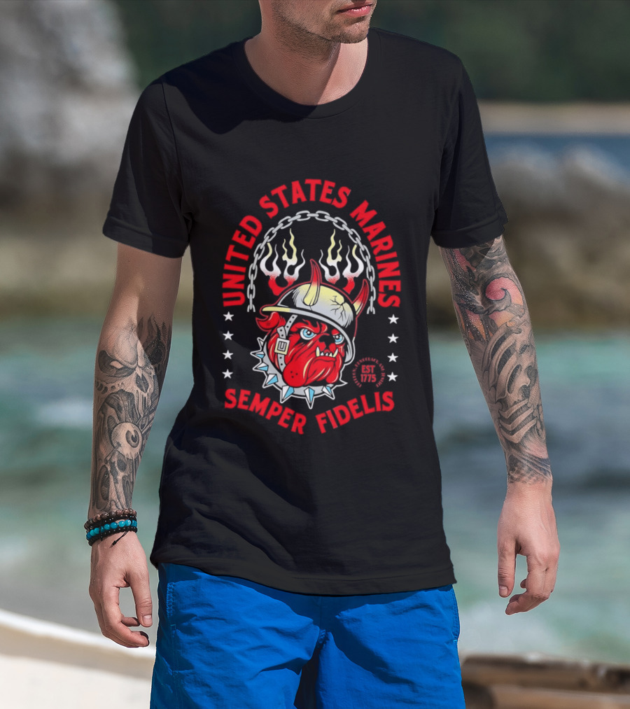 United States Marines Semper Fidelis Bulldog Helmet EST 1775 T-Shirt