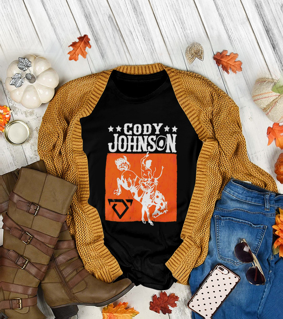 Cody Johnson Cowboy Rodeo Bucking Horse Vintage Western T-Shirt